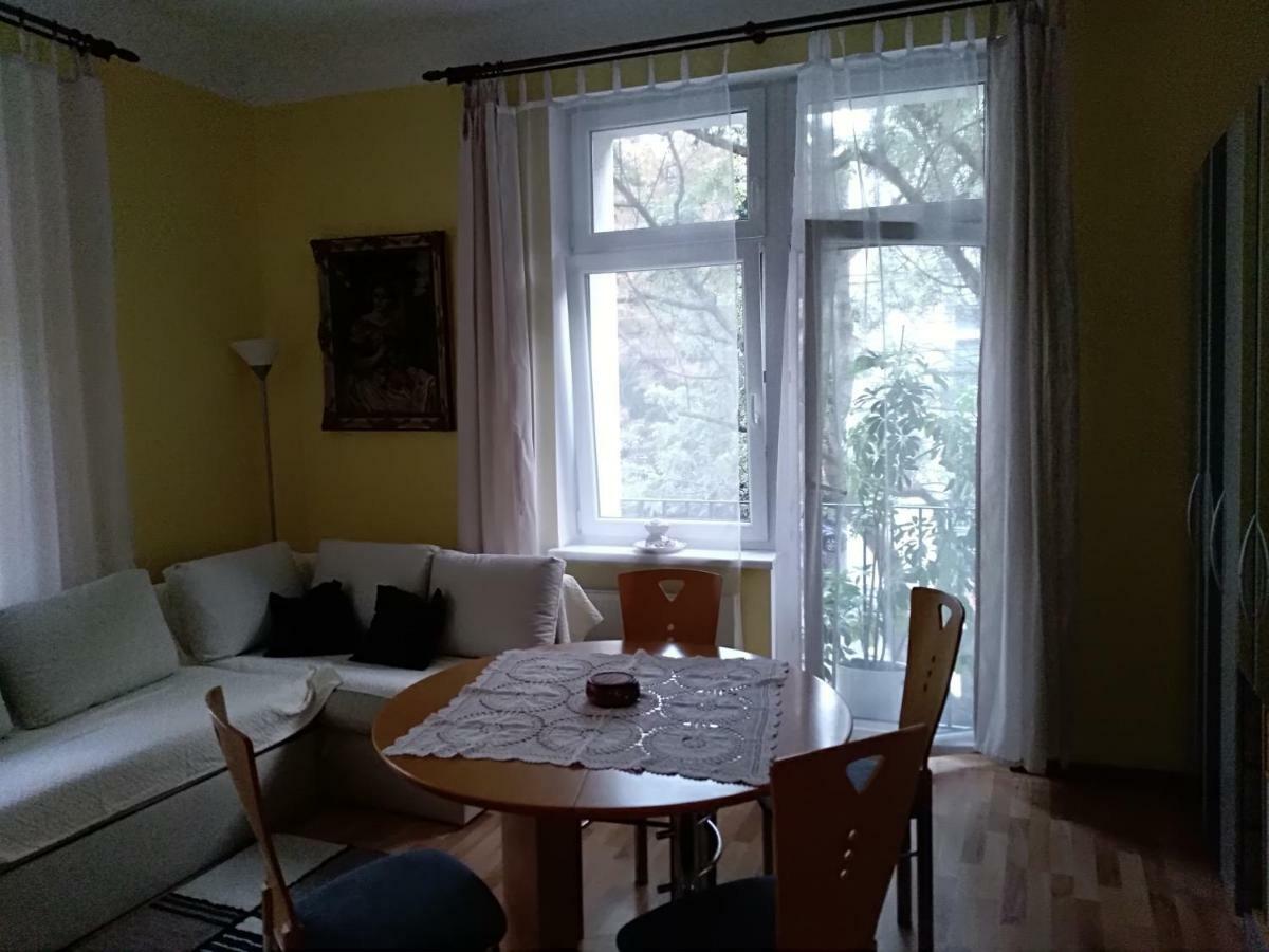 Wohnung In Wien Esterno foto